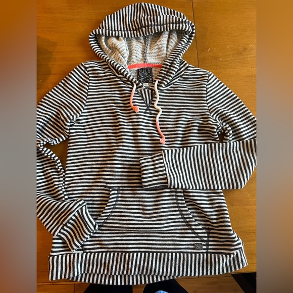 Billabong Striped Women’s Sweatshirt - Picture 1 of 2